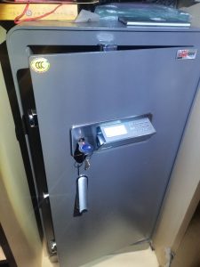 济南鑫锁开锁有限公司|公安备案工商注册|济南开锁换锁智能锁【距您560米】18888335500|0531-88909090|济南开锁公司电话|济南换锁公司电话|济南修锁公司电话|济南智能锁|济南密码锁|济南上门开锁|济南附近开锁公司|济南备案开锁公司|泉城开锁公司|济南24小时开锁服务|济南保险柜开锁|济南保险柜维修|