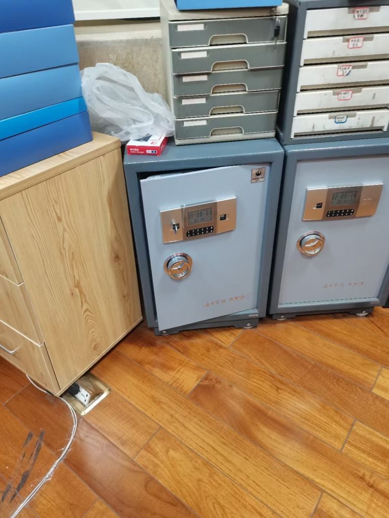 图片[5]|济南保险柜厂家开锁维修售后改密码0531-88909090|开锁换锁智能锁18888335500