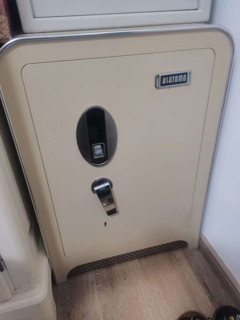 图片[4]|济南保险柜厂家开锁维修售后改密码0531-88909090|开锁换锁智能锁18888335500